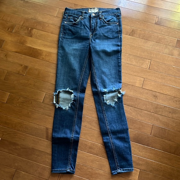 Free People Jeans - Picture 1 of 4